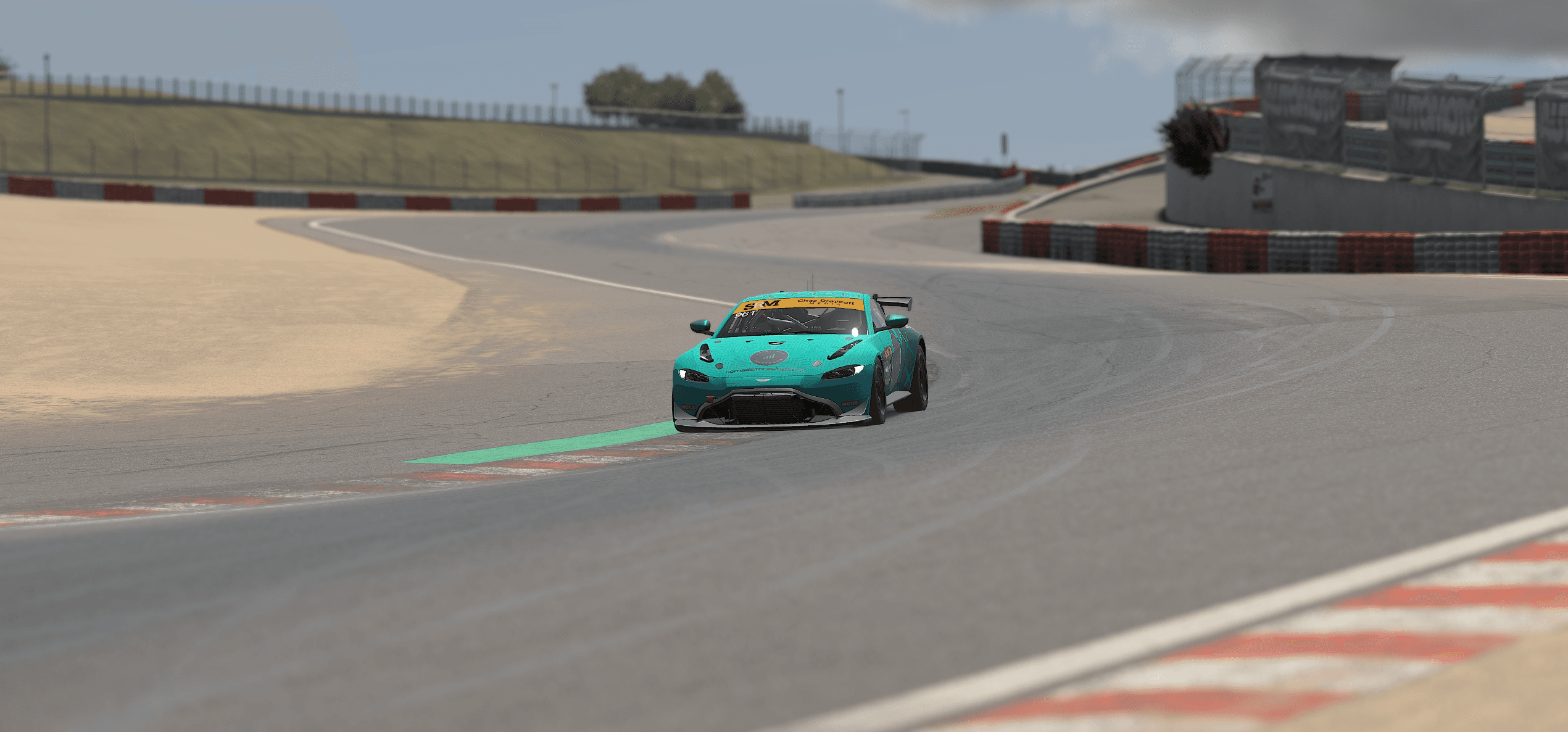 SRM_Lebenon_AstonGt4_1.png